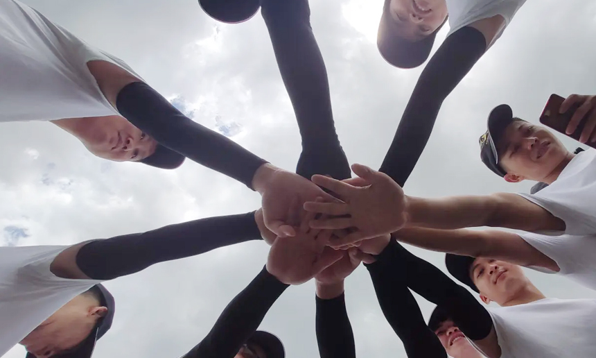 嘉信山海拓展團(tuán)——品嘗青島的海鮮特色，體驗(yàn)青島飲食文化